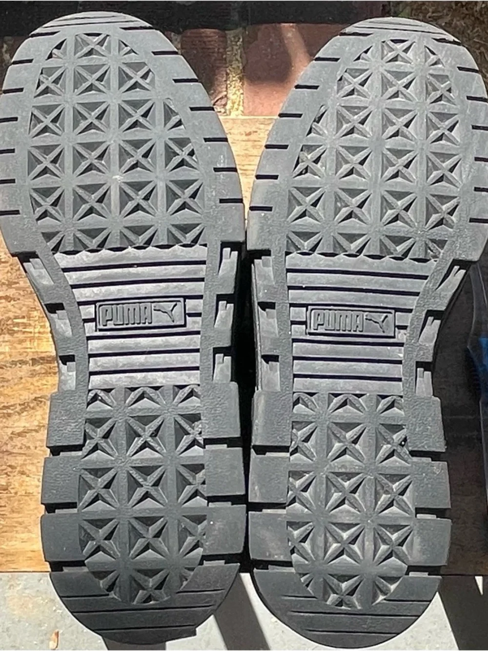 Puma Carina Platform Sneakers Black Leather Women’s 9.5 Chunky - Picture 9 of 10